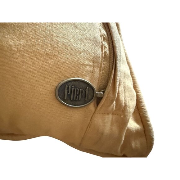 Set of 2 Vintage PIer 1 Floral Embroidered Decorative Throw Pillow 17x17" - Picture 4 of 5